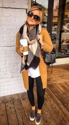 Rosie Huntington Whiteley, Looks Chic, Casual Winter Outfits, Fall Fashion Trends, Fall Fashion Outfits, Casual Fall Outfits