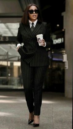 Striped black and white female suit with tie. Seen anything sexier lately? Stylish Office Wear, Business Dress Women, Black And White Suit, Woman In Suit, Lawyer Outfit, Business Outfits Women, Corporate Outfits, Stylish Office