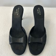 Excellent Condition. Size 8. Women Gucci Heel. Gucci Heels, Gg Logo, Size 8 Women, Gucci Black, Monogram Logo, Leather Trims, Monogram, Conditioner, Gucci