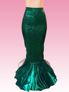 Mermaid Gear! Beautiful Mermaid Skirt. Choose Favorite Color! Beautiful Fabrics, Fast Turn Around. Made in the U.S.A. Please feel free to leave measurements in the notes to seller to ensure proper sizing . Waist , waist to knees and Waist to ankles. Thanks so much! 2022 Costume Ideas, Mermaid Rock, Mermaid Fins, Aqua Mermaid, Skirts Green, Mermaid Birthday Party Decorations, Lsu Tigers Football, Frilly Skirt, Water Nymph