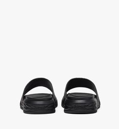 Shop the 36 IT Visetos Slide Sandal in BLACK at MCM. Slide sandal with Visetos monogram canvas upper and 3D Laurel rubber outsole Laurel Leaves, Slides Sandals, Monogram Canvas, Slide Sandals, Slides, Monogram, Sandals, Canvas, Black