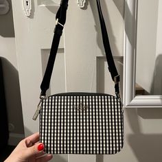 Brand New Only Used Twice Kate Spade Black And White Bag Smoke Free And Pet Free Home Chic White Bag For Picnic, Everyday Gingham Shoulder Bag, Everyday Gingham Bag With Adjustable Strap, Gingham Shoulder Bag For Travel, Preppy Gingham Bags For Everyday Use, Preppy Gingham Bag For Everyday, Preppy Gingham Bags For Everyday, Trendy Gingham Shoulder Bag For Everyday, Preppy Gingham Everyday Bag