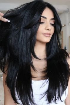 @glamourbycee Straight Layered Hair, Haircuts For Long Hair With Layers, Hairstyles For Layered Hair, Long Bob Haircuts, Beautiful Hair Color, Long Layered Haircuts, Long Dark Hair, Haircuts For Medium Hair, Long Black Hair