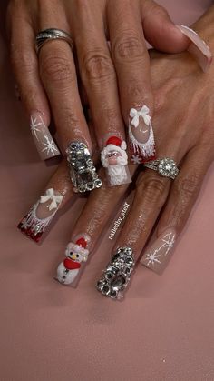 Christmas duck nails Christmas Duck Nails, Junk Nails, Christmas Duck, Duck Nails, Xmas Nails, Fall Nail, Fall Nail Designs, Holiday Nails, Winter Nails