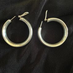 These Are Sizable Shiny Silver 925 Hoop Earrings 1.5 Inch Drop Anf 1.5inch Width. Never Worn Excellent Condition Modern Silver Hoop Clip-on Earrings, Silver Clip-on Hoop Earrings, Classic Silver Clip-on Hoop Earrings, Shiny Silver, Silver Hoops, Silver Hoop Earrings, Silver 925, Jewelry Earrings, Hoop Earrings