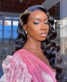 Aissata Diallo, Feminine Female, Hair 360, Body Wave Wig, Bridal Hair And Makeup, Hair Lace, Homecoming Hairstyles