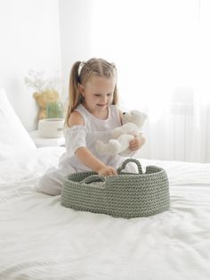 The Anzy Home Doll Moses Basket  is perfect for carrying plush toys or dolls and doubles as a chic room décor piece. Featuring a straight hood, it’s a delightful, stylish addition to any child’s collection, crafted with care and quality in mind.  A great gift idea for children aged 2 to 7 years. 
   Key Features: 
     Toy Size:  Best fits toys up to 14-15″ (35-38 cm) in length, with the bassinet itself measuring 16.5″ (42 cm). 
   Natural & Safe:  Made from 100% pure, natural cotton with no tox Doll Moses Basket, Doll Bassinet, Chic Room, Reversible Bedding, Handcrafted Dolls, Usa Baby, Nursery Storage, Moses Basket, Handcrafted Accessories