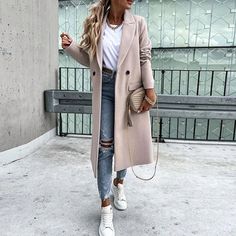 Leather Coat Womens, Elegant Blazers, Long Overcoat, Cozy Coats, Winter Collars, Middle Age Fashion, Wool Coat Women, Jeans Tops, Sleeves Clothing