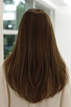 Round Haircut, V Shaped Haircut, Women Haircuts Long, Short Hairstyle, Long Layered Hair, Haircuts For Long Hair, Long Straight Hair, Long Hair Cuts