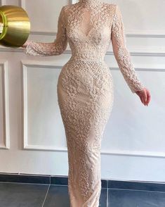 Charming Cream Evening Dress has a high neck and long net sleeves. Simple Engagement Dress, High Neck Dress Formal, Dress Soiree, Wedding Party Dress Guest, Princess Vibe, Net Sleeves, Dress Outfits Party, Bride Dress Simple, Lover Dress