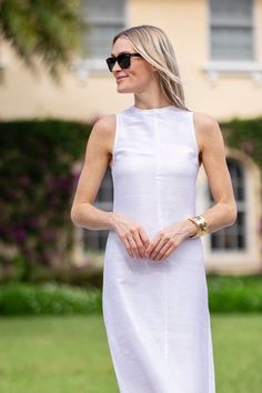 Meet Jane - an elegant take on the perfect 1960s silhouette with a touch of 90s modernism. Easy, timeless and the perfect dress to showcase your most treasured accessories, she is a must for every wardrobe. Made of 100% silk dupioni, this dress features a slight a-line cut, hits mid-ankle & has a zipper closure in the back. From New York with a BB pump to Harbour Island with a jeweled flat, this dress effortlessly combines style & comfort. Dupioni silk is a luxurious handloom textile known for its textured, shimmering quality and features natural irregularities and slubs. The fabric's characteristic variations in color and texture add to its unique charm and appeal. Sizing Info: Fits true to size. XS (00-0), S (2-4), M (6-8), L (10-12), XL (14) XS S M L XL US Dress Size 00-0 2-4 6-8 10-12 Structured A-line Summer Dress, Summer Evening H-line Midi Dress, Chic H-line Midi Dress For Cocktail, Chic Structured Dress, Chic H-line Midi Cocktail Dress, Chic H-line Cocktail Midi Dress, Structured Mini Length Spring Dresses, Spring Structured Mini Dress, Structured Mini Dress For Summer Party