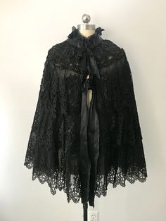 Victorian Black Formal Outerwear, Black Lace Victorian Dress, Black Lace Cloak, Fitted Victorian Black Outerwear, Black Victorian Dress With Lace Trim, Lace Outfit, Antique Clothing, Outfit Goals, Black Silk