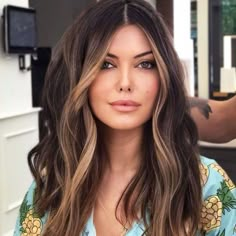 Rambut Brunette, Hair Done, Highlights Brown Hair, Hair Color And Cut, Brown Hair With Highlights