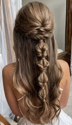 Minimal Wedding Hair, Boho Formal Hairstyles, Peinados Elegantes Sueltos, Updos With Braids, Formal Hairstyles For Long Hair, Wedding Updos, Guest Hair, Boring Hair, Easy Hairstyles For Long Hair