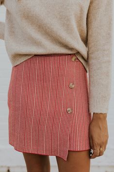 Christmas Outfit Ideas For Women Party, Thrifting Clothes, Cute Christmas Outfits, Perfect Fall Outfit, Button Skirt, Holiday Feast, Eve Outfit, Classic Preppy, 2021 Fashion