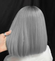 Ash Gray Hair, Grey Hair Colour, Silver Hair Short, Korean Hair Color, Silver Blonde Hair, Icy Blonde Hair, Colour Collection, Short Hairdos