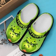 The Grinch Ew People Funny Clogs-Slippers Classic Clogs Shoes In Green are the ultimate footwear for those who embrace their Comfy Footwear, Grinch Characters, Crocband Clog, Crocs Clog, Ew People, Shoes Comfy, Crocs Crocband, Clog Shoes, Crocs Classic Clogs