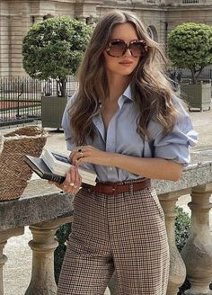 Work Outfits Women Office Professional, Elegantes Outfit Damen, Work Outfits Women Office, Lawyer Fashion, Chique Outfits, Business Casual Outfits For Work, Classy Work Outfits, Stylish Work Outfits