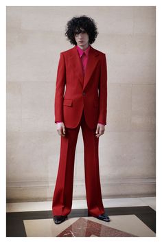 givenchy - fall 2019 menswear Givenchy Menswear, Graduation Suit, Clare Waight Keller, Parisienne Chic, Givenchy Man, Steven Meisel, Male Fashion Trends, Red Suit, Valentines Outfits