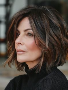 Fall 2024 Hair Trends Over 50, Shoulder Length Hair Thick Wavy, Stylish Bob Hairstyles, 2024 Fall Haircuts For Women, Layers Bob Medium, Lob Over 50, Short Chic Haircuts, Short Hairstyles For Thick Curly Hair, Layered Bob Hairstyles Over 50