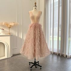 Luxury Dubai Feather Blush Pink Short Evening Dress: Midi Formal Cocktail Prom Gown for Women's Wedding Party Dress Midi Formal, Dresses For Women Wedding, Short Evening Dresses, Short Evening Dress, Evening Dresses Midi, Blush Pink Dresses, Evening Dresses Short, Luxury Dress, Style And Grace