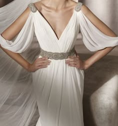 greek goddess dress Grecian Wedding Dress, Grecian Wedding, Greek Goddess Dress, Wedding Dress With Sleeves, Greek Goddess Costume, Grecian Goddess, Dress With Sleeves