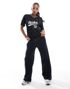 Joggers by Nike Your airport uniform Drawstring waistband Side pockets Logo embroidery Relaxed fit Nike Trends, Formal Dress Shops, Wide Jeans, Plus Size Skirts, Maxi Dress Trend, Womens Loungewear, Adidas Samba, Logo Embroidery, Skirted Swimwear