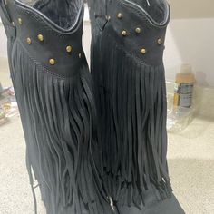 Used A Few Times Shied Nice Fit Perfect 7 No Box. Fringe Leather Bag On Other Listing $69 Firm. Buy Both $249. Western Style High Heel Boots For Evening, Western Style Leather Evening Boots, Black Western Boots For Evening, Western Style Leather High Heel Moto Boots, Chic Black Moto Boots With Snip Toe, Western Leather Heels With Reinforced Heel, Leather Fringe Bag, Old West, Shoes Heels Boots