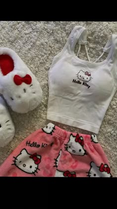 Hello Kitty Shop, Cute Pjs, Cute Pajama Sets, Cute Lazy Day Outfits, Kitty Stuff