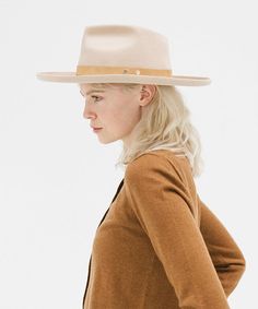 With a soft oiled leather band + pinched teardrop crown, the Luca is our new go-to fedora. Its classic shape mixed with a structured pencil roll brim makes Luca an easy choice for new hat lovers to the most avid hat girl. Pencil Roll, Halo Style, Wearing A Hat, Find Color, Felt Hat, Fedora Hat, Girl With Hat, Fashion Pictures, Hat Sizes