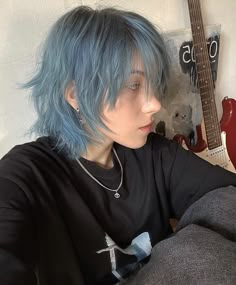 Icy Short Hair, Long Androgynous Haircut, Gray Blue Hair, Grey Blue Hair, Blue Haircut, Light Blue Hair, Dye My Hair, Hair Reference