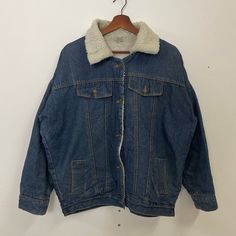 [DESCRIPTION] Please read the description first before buy my items‼️‼️ Vintage Unbranded Button Ups Denim Jacket Size on tag : L Tag says L,fits like XL (please refer the actual measurements given and compare it with best fitting clothes,by using the size on tag is not always accurate) All in good condition [MATERIAL] Cotton & fleece [MEASUREMENT] Measurement:  armpit to armpit : 25 inches  Back collar to bottom : 25 inches Sleeve length from under armpit to end of cuff : 16.5 inches [CONDITION Winter Streetwear Denim Jacket With Buttons, Winter Button-up Denim Jacket With Pockets, Winter Medium Wash Button-up Outerwear, Winter Button-up Medium Wash Outerwear, Winter Button-up Outerwear In Medium Wash, Winter Denim Jacket With Buttons, Dark Wash Button-up Winter Outerwear, Dark Wash Button-up Denim Jacket For Winter, Winter Medium Wash Button-up Denim Jacket