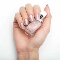 high sewciety Essie Colors, America Nails, Couture Nails, Cruelty Free Nail Polish, Scrub Corpo, Essie Gel Couture, Gel Couture, Essie Gel, Vegan Nail Polish