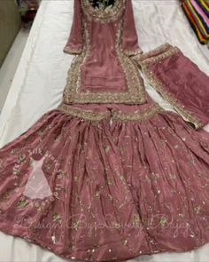 Hyderabadi Dress, Garara Designs, Wadding Dress, Cultural Clothes, Icon Dress, Brown Clothes, Posting Ideas, Desi Fits, Desi Dress