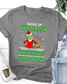 OliviaMark - Camiseta de Navidad Grinches Letter Print Grinch Christmas Sweater, Quotes For The Classroom, Grinch Ideas, Grinch Tree, Repurpose Projects, Estilo Hipster, T Shirt Sayings, Designs For Shirts, Funny T Shirt Sayings