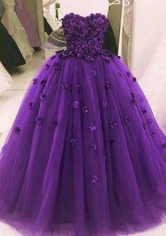 Flowers Prom Dress, Formal Evening Dresses Long, Green Quinceanera Dresses, Long Party Gowns, Flower Prom Dress, Purple Tulle, Prom Dresses Simple, Tulle Balls, Elegant Ball Gowns