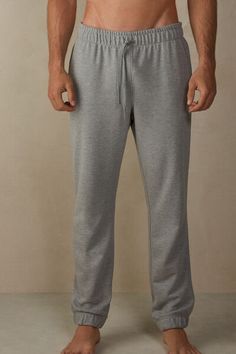 Full length lightweight sweatpants with drawstring waist, side pockets, and elastic cuffs. Ideal for those wanting a warm and comfortable item. Regular fit.
The model is 6’ 1” (185 cm) tall and is wearing a size L. Casual Activewear Long Pants For Relaxation, Casual Long Pants Activewear For Relaxation, Full Length Athleisure Sweatpants For Relaxation, Straight Leg Sweatpants With Pockets For Relaxation, Joggers With Comfort Waistband For Relaxation, Athleisure Straight Leg Sweatpants For Relaxation, Athleisure Sweatpants For Lounging, Full-length Athleisure Sweatpants For Relaxation, Athleisure Full-length Sweatpants For Relaxation