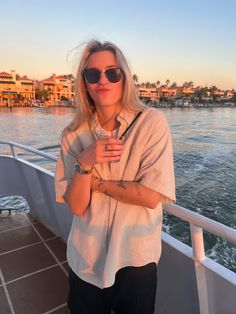 Masc
Lesbian
Lgbt 
Lgbtq
Sunset
Yacht
Boat Wlw Summer Outfits, Blonde Masc Women, Wlw Aesthetic Masc Femme, Masculine Summer Outfit Women, Gay Outfits Aesthetic, Masc Style Women, Masc Summer Outfits For Women, Wlw Fashion, Masc Outfits For Women