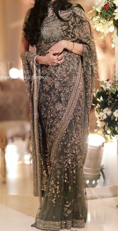 Sari Fashion, Designer Sarees Wedding, Fashion Movement, Latest Bridal Dresses, Indian Fashion Saree, Hippy Chic, Bridal Dress Fashion