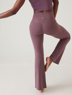 FOR: Yoga or studio practice FEEL: Powervita™ fabric is buttery soft with support that feels like a gentle hug FAVE: Bonded side stash pockets hold your essentials Made with our customer-favorite, second-skin Powervita™ fabric, our yoga leggings/ Solid Yoga Pants With Pockets, Versatile Mid-rise Yoga Pants For Pilates, Mid-rise Compressive Yoga Pants, Compressive Mid-rise Yoga Pants, Athleisure Yoga Pants With Pockets For Pilates, Versatile Yoga Pants With Pockets For Pilates, Yoga Pants With Contoured Waistband For Pilates, 4-way Stretch Mid-rise Yoga Pants, Mid-rise 4-way Stretch Yoga Pants