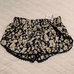 Nwt Urban Outfitters Floral Shorts. Super Soft! Drawstring Waistband Casual Stretch Shorts With Floral Print, Urban Outfitters Casual Bottoms For Beach Season, Casual Urban Outfitters Shorts For Spring, Yellow Pajama Shorts For Beach In Spring, Urban Outfitters Summer Bottoms For Beach Season, Casual Yellow Pajama Shorts For Vacation, Urban Outfitters Summer Vacation Bottoms, Black Summer Pajama Shorts For Vacation, Urban Outfitters Casual Shorts For Spring