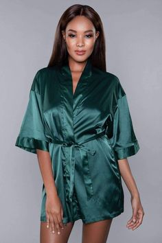 Beauty Strikes first ever satin robe which is a mid -thigh robe. Perfect for doing your hair or your skincare regimen and being very comfy and lux Tie Box, Satin Sash, Sleepwear & Loungewear, Green Satin, Kimono Sleeve, Green Shorts, Box Packaging, Getting Ready