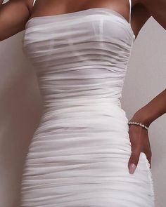 Long Sleeve Ball Gowns, Body Con Dress Outfit, Mesh Bodycon Dress, Dresses Bodycon, White Bodycon, White Bodycon Dress, Party Dress Long Sleeve, Ruched Bodycon Dress, Bodycon Dresses