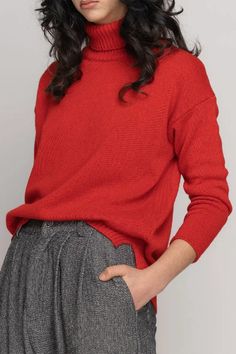 A cashmere wool turtleneck sweater should always be in your closet. The ribbed edges add an extra detail that cinch the bottoms a little bit more. Pair the sweater with leggings or trousers for an almost casual but chic look. The grey or red color will for sure fit in perfectly with the changing colors during the Fall season. Material 40% Viscose, 30% Polyammide, 25% Extrafine Wool, 5% Cashmere Details Made in Italy Red Cashmere Sweater With Fine Knit, Solid Fine Knit Turtleneck For Fall, Red Cashmere Sweater For Fall, Stretch Ribbed Cashmere Sweater, Cashmere Workwear Sweater In Red, Casual Ribbed Cashmere Turtleneck, Red Merino Wool Sweater For Fall, Stretch Merino Wool Sweater For Fall, Fall Stretch Merino Wool Sweater