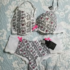 New York Eregance Push Up Bra Size 34c And M/6 Size Panties Set Bras And Panties, Push Up Bra, Bra Sizes, Women's Intimates, Push Up, Pink White, New York, Bra, Pink