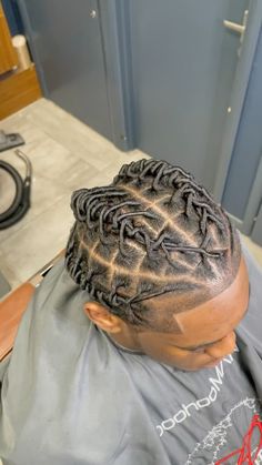 Braids Hairstyles Short, Dreads Art, Dread Ideas, Single Braids Hairstyles, Cornrow Styles For Men, Hair Twists Black