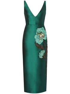 emerald green silk floral embroidery rear slit V-neck V-back rear zip fastening sleeveless straight hem mid-length Dress In, What To Wear To A Wedding, Sleeveless Midi Dress, Pine Green, Green Midi Dress, Midi Dress Sleeveless, Classy Dress, Look Chic, Fancy Dresses