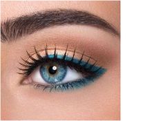 Top 10 Makeup looks for Blue Eyes. – My Brush Set Eye Makeuo, Vsco Codes, Baby Blue Eyeshadow, Blueberry Wedding, Fall Eyeshadow Looks, Applying Eyeshadow, Blue Eyeshadow Looks