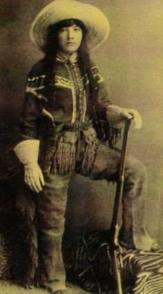 Into The West, Indian Scout, Cowboys And Indians, Vintage Cowgirl, Western Women, Cow Girl, Time Photo