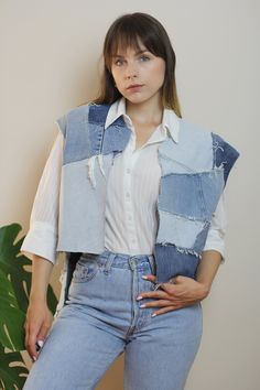 Blue Patchwork Denim Vest For Fall, Casual Blue Patchwork Denim Vest, Trendy Patchwork Denim Vest, Sleeveless Patchwork Denim Vest, Medium Wash Patchwork Denim Vest, Blue Jean Vest, Denim Diy Clothes, Denim Scraps, Jean Vest